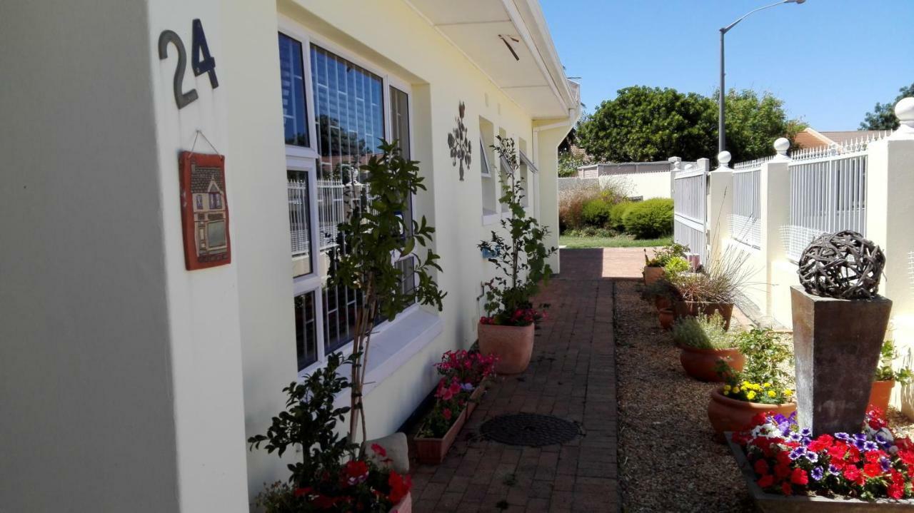 The Greens Somerset West Exterior photo